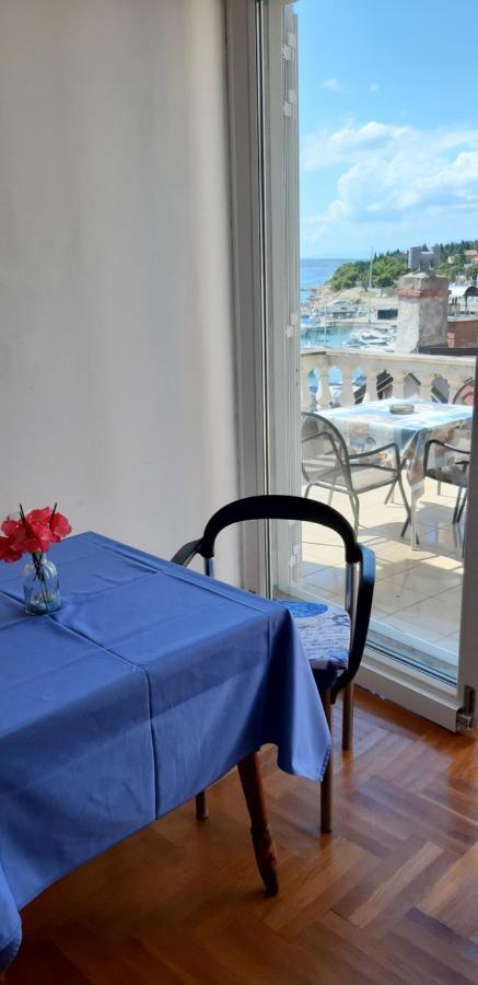 Apartmani Stara Posta Novi Vinodolski Dış mekan fotoğraf